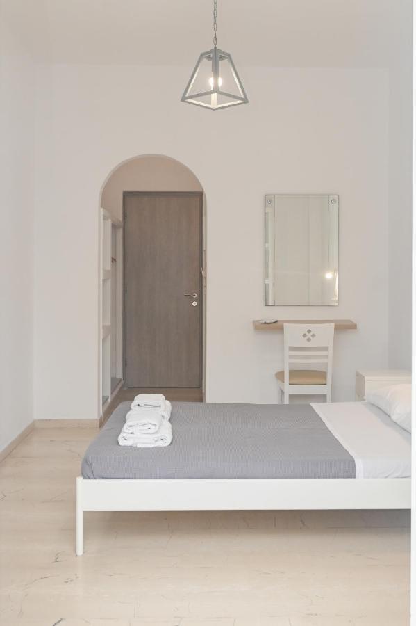 Aparthotel Oscar Kamari (Santorini)